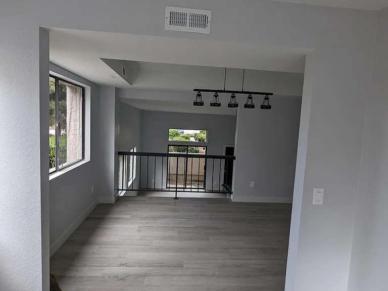 4022 Mahaila Ave — Photo 8