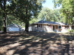 3576 N Kossen Ln, Springfield, MO 65803