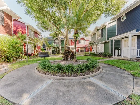 5990 Scotchwood Gln APT 104, Orlando, FL 32822