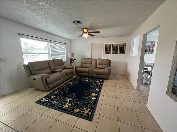 5th image of 18140 Wolbrette Cir