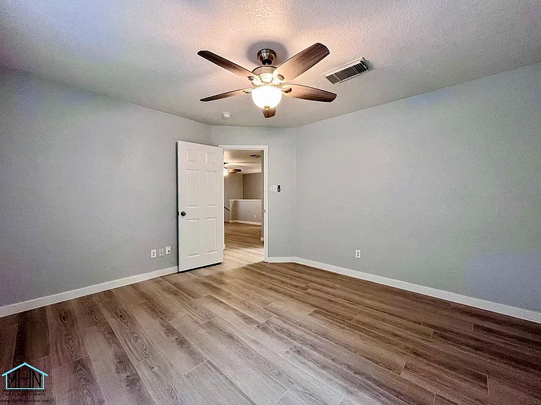 11205 Forest Pass Ct — Photo 15