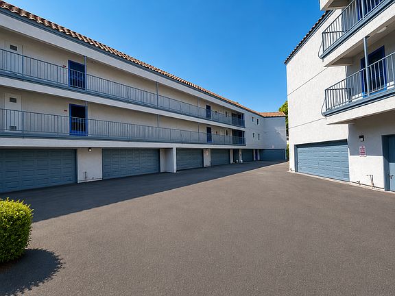 4th image of 16011 Bamboo St APT C