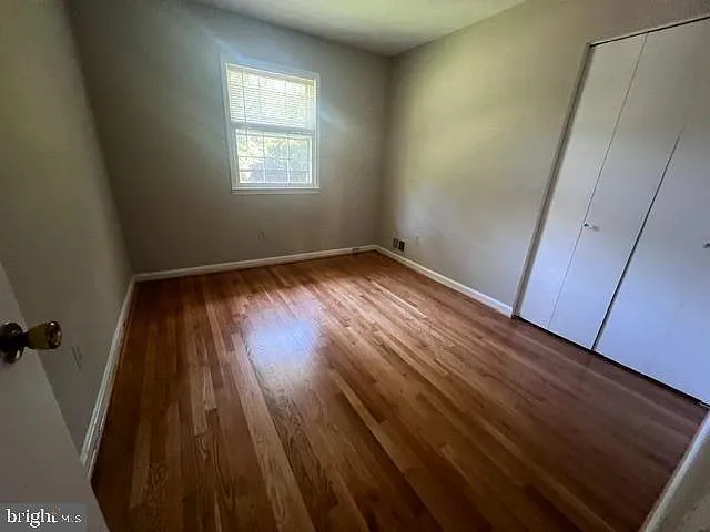 8523 Tysons Ct — Photo 12
