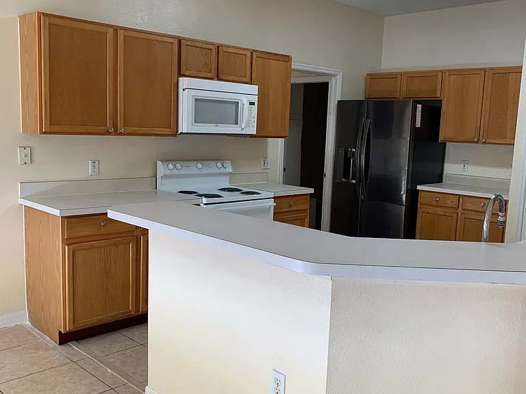 48 Cordona Dr — Photo 39