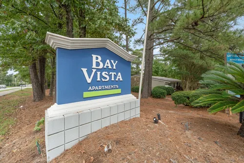 Bay Vista Apartments Photo 1