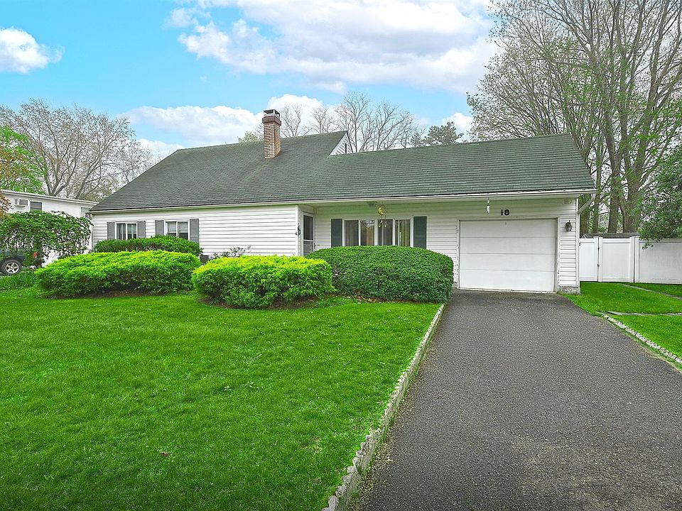 1st image of 18 White Pine Way