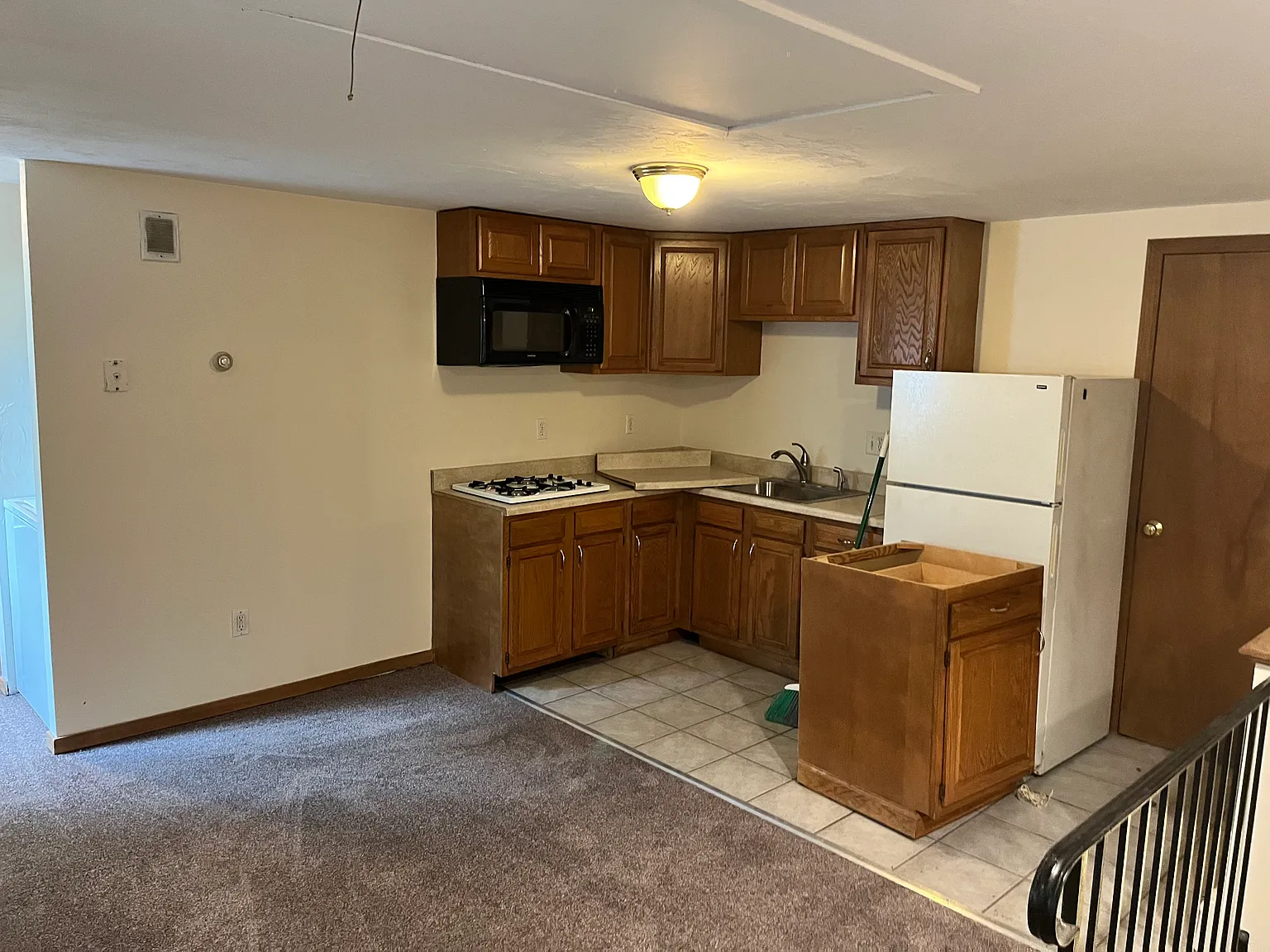 1 bed, 850 sqft, $2,000 — Photo 1