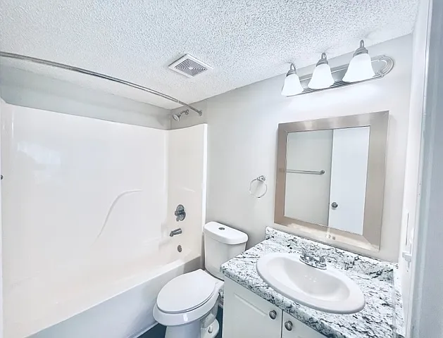 201 Notting Hill Cir #1-205 — Photo 10