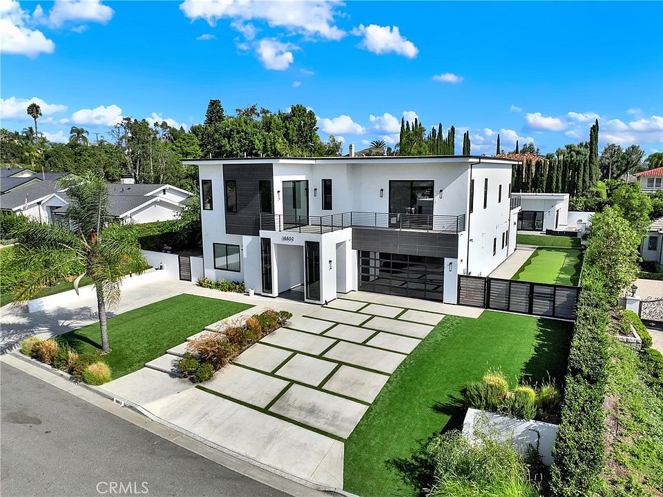 1st image of 18852 Canyon Crest Dr