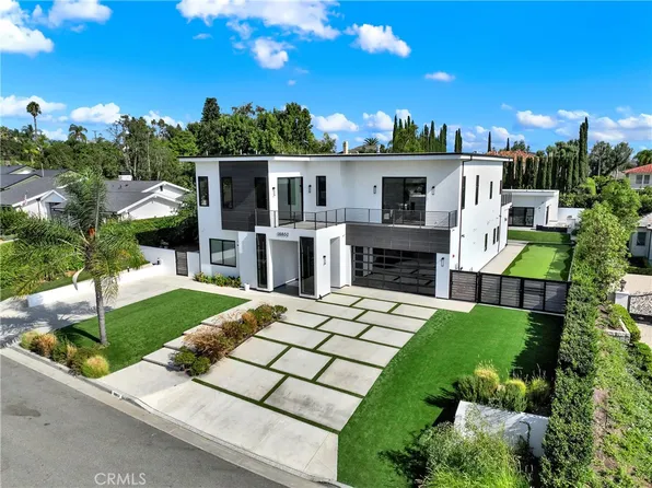 18852 Canyon Crest Dr, Villa Park, CA 92861