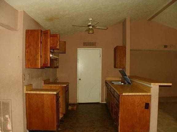 3rd image of 649 Stonehenge Dr