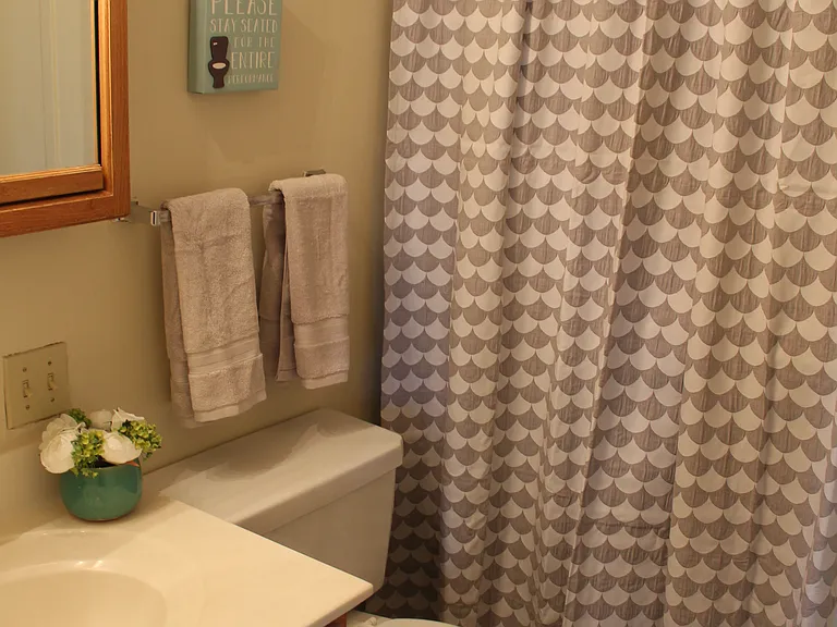 317 E Beaver Ave — Photo 2