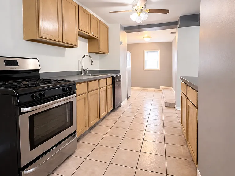 8801 W Adler St #8801 — Photo 6