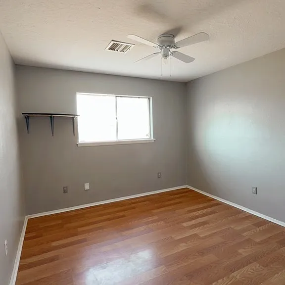 3619 Shell Ave — Photo 9