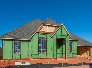 16364 Morningside Dr, Edmond, OK 73013