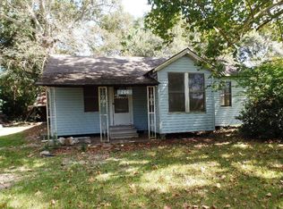 206 N Lightner Ave, Iowa, LA 70647