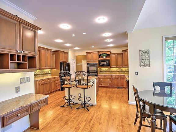 4th image of 12310 Asbury Park Dr