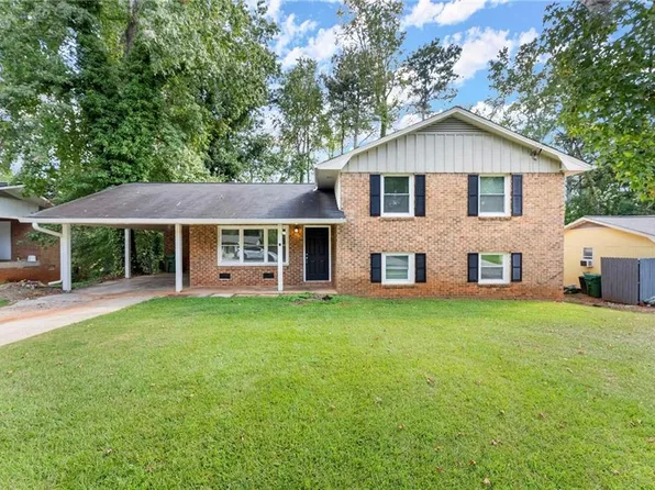 1968 Copperfield Cir, Decatur, GA 30035