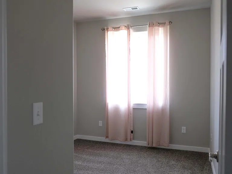 1133 S June Dr — Photo 16