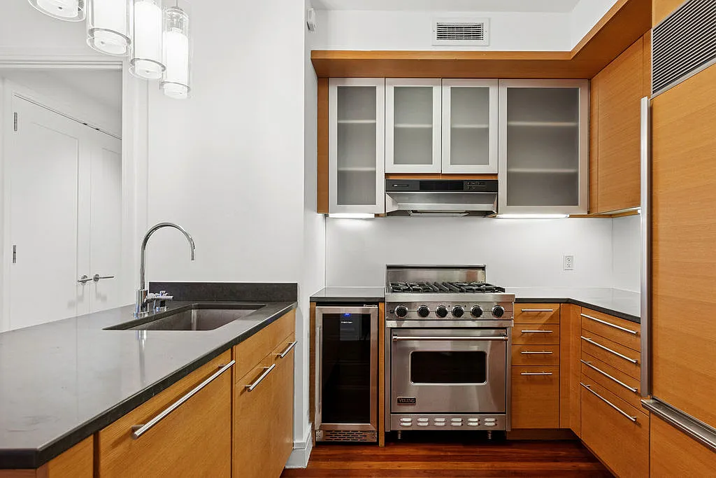 30 Little West St #7G photo 1