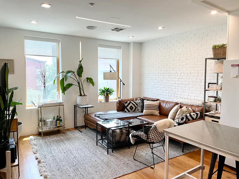5 Greene Ave #2F — Photo 1