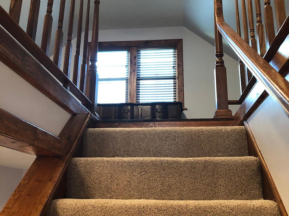 Stairs to loft.