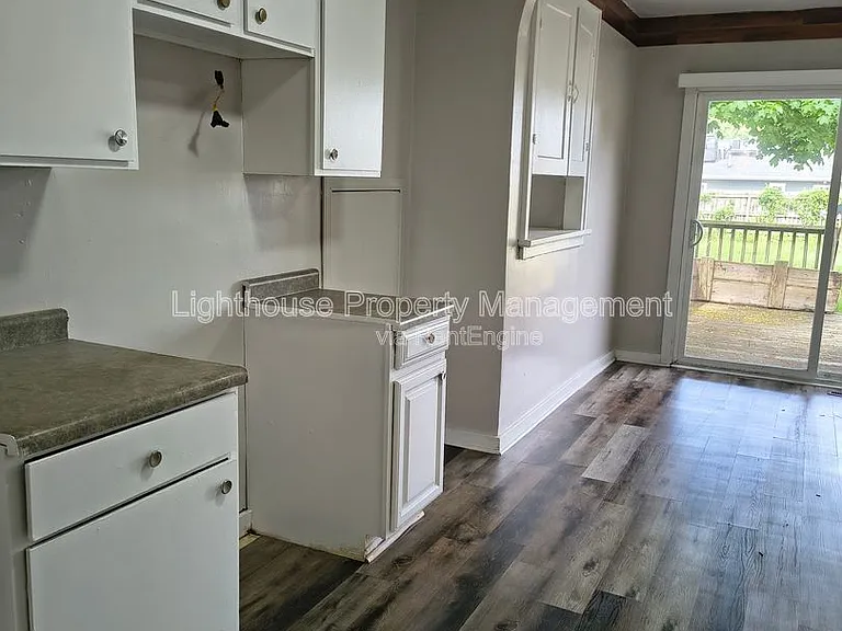 3041 Lemuel St — Photo 4