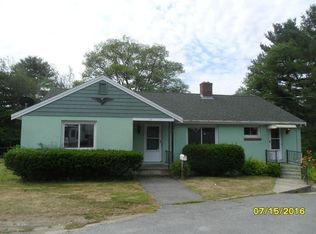 20 Fernwood Lake Ave, Gloucester, MA 01930