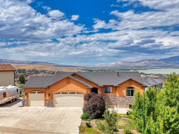 438 W Cimarron Ave S, Saratoga Springs, UT 84045