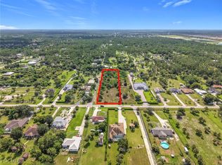 10TH St NE, Naples, FL 34120