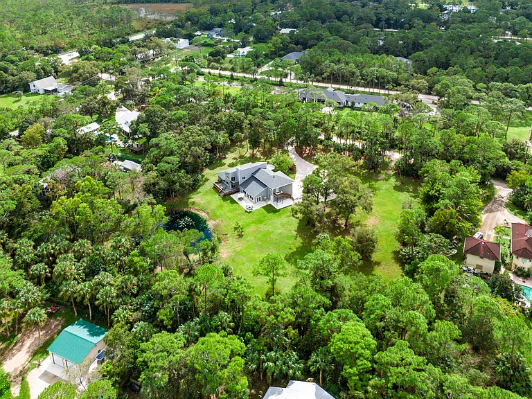 12151 Old Indiantown Rd — Photo 80