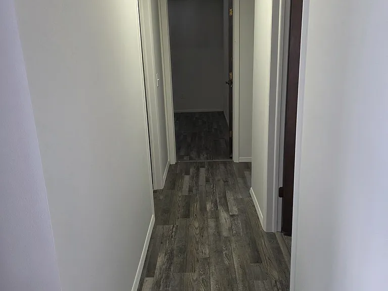 Lilac Rd — Photo 1