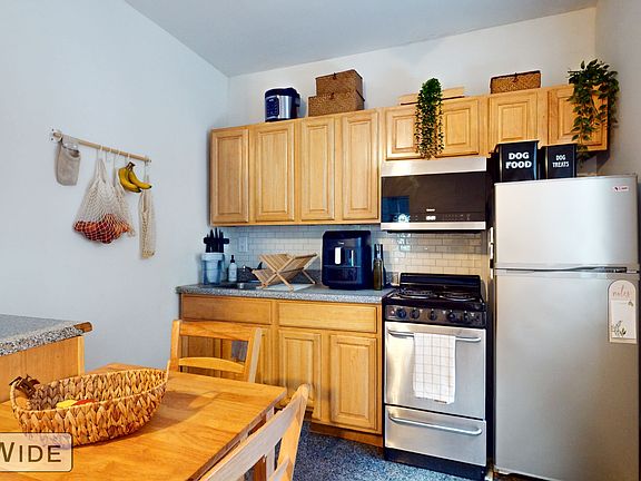 4th image of 163 E 92nd St APT 19