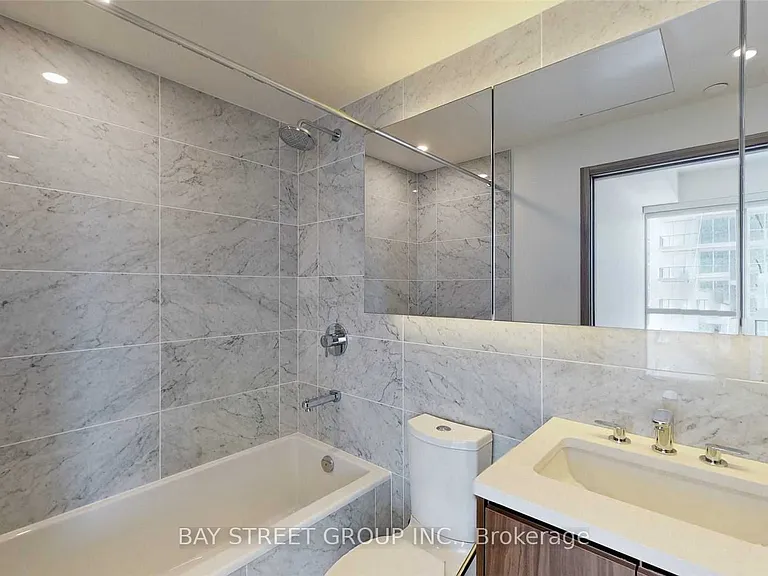 95 McMahon Dr #1212 — Photo 25