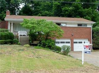 537 Hi Tor Dr, Pittsburgh, PA 15236