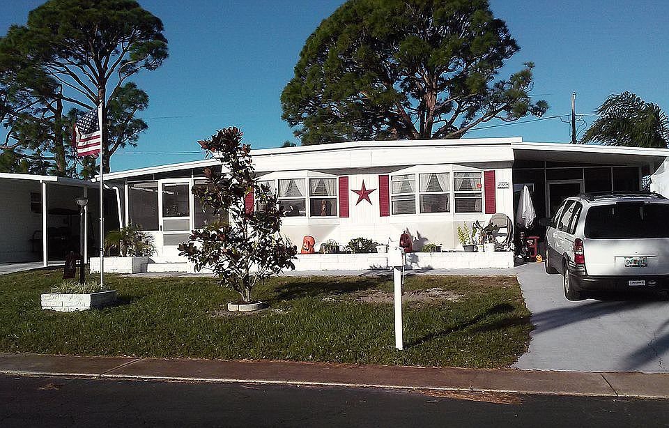 1st image of 5656 Rogers Ave