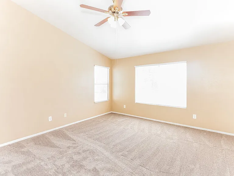 9060 Malarga St — Photo 9