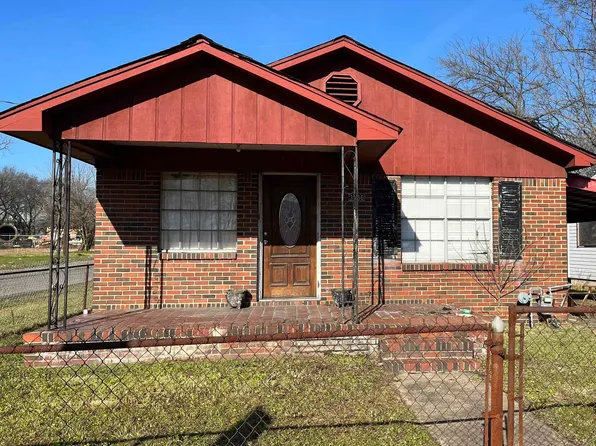 3936 Fred L Shuttlesworth Dr, Birmingham, AL 35207