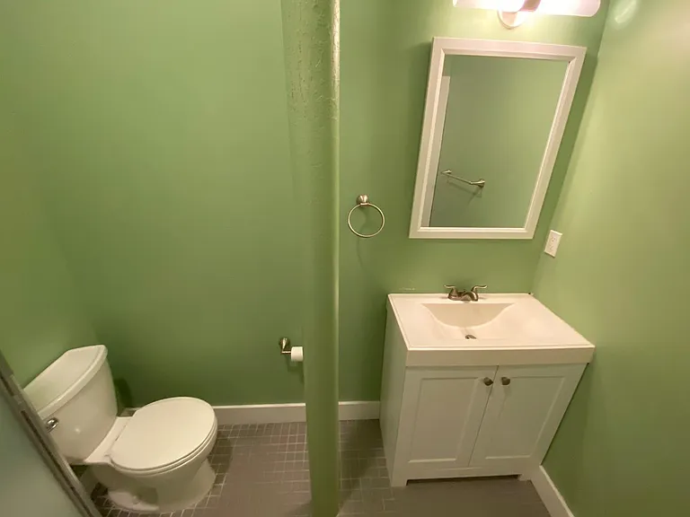 320 Ashmun St — Photo 3