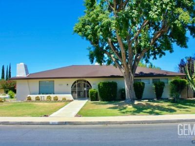 611 Hewlett St, Bakersfield, CA, 93309