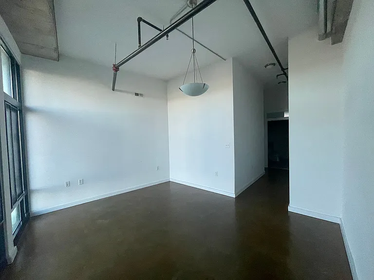 415 Saint Pauls Blvd #409 — Photo 11