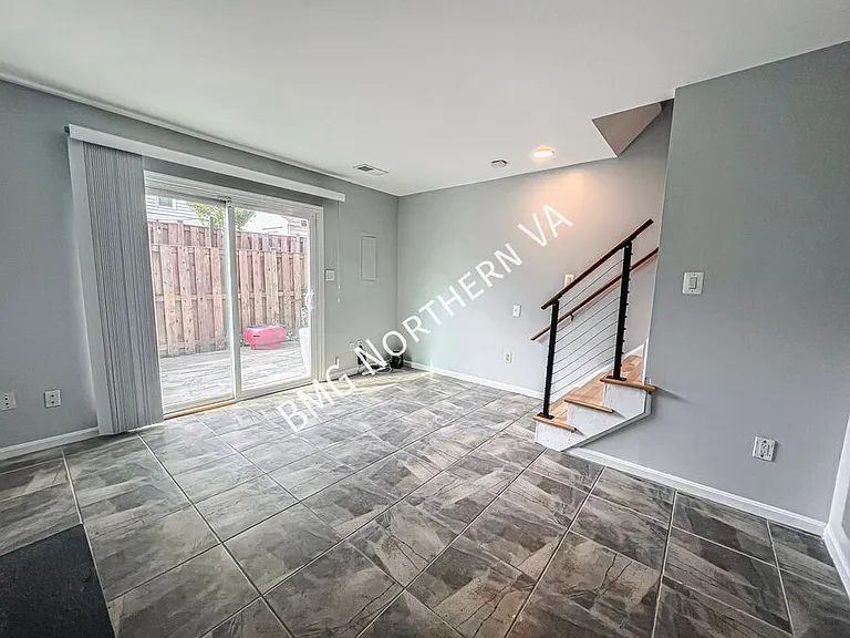 954 S Rolfe St — Photo 24