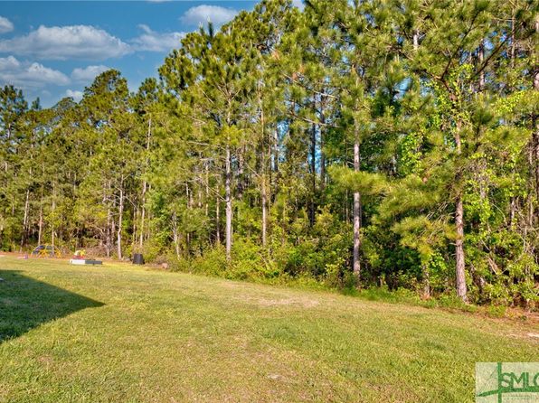 144 Willow Dr, Guyton, GA 31312