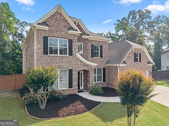 2nd image of 1648 Applecress Ct