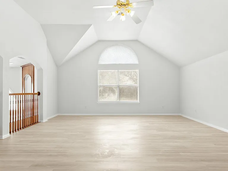 3131 Atrium Dr — Photo 7