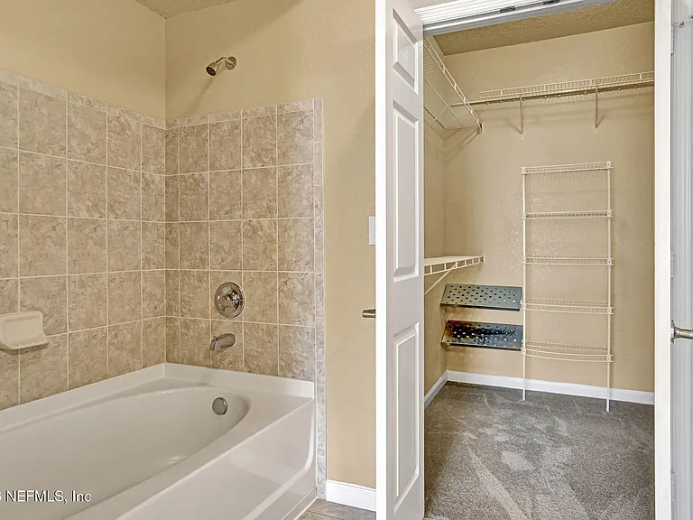 8539 Gate Pkwy #9330 — Photo 22