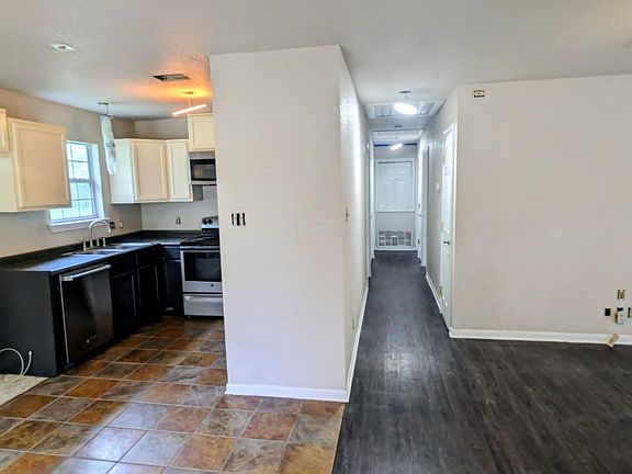 5th image of 8628 Eagle Mountain Cir