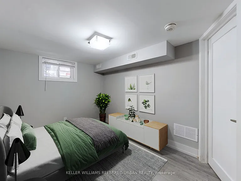 911 Dovercourt Rd #1 — Photo 10