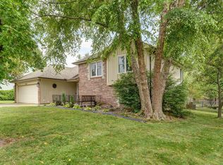 3658 W Maplewood St, Springfield, MO 65807