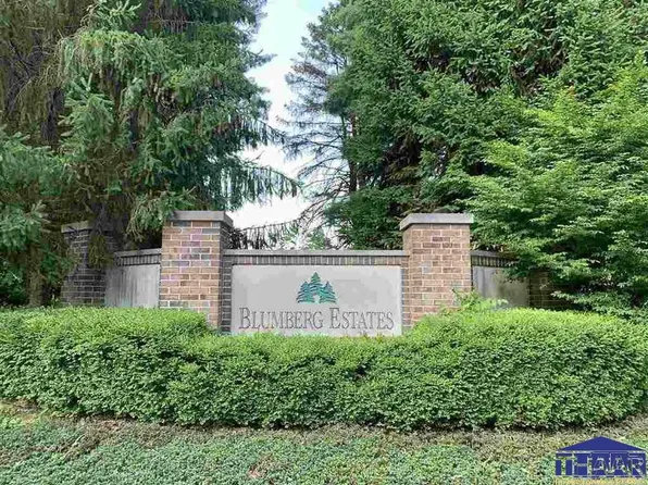 2634 Eisenhower Ct, Terre Haute, IN 47803